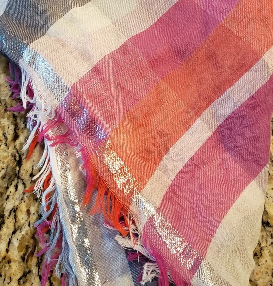 Scarf - Picture 2 of 5